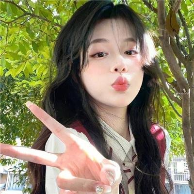 赛马女孩